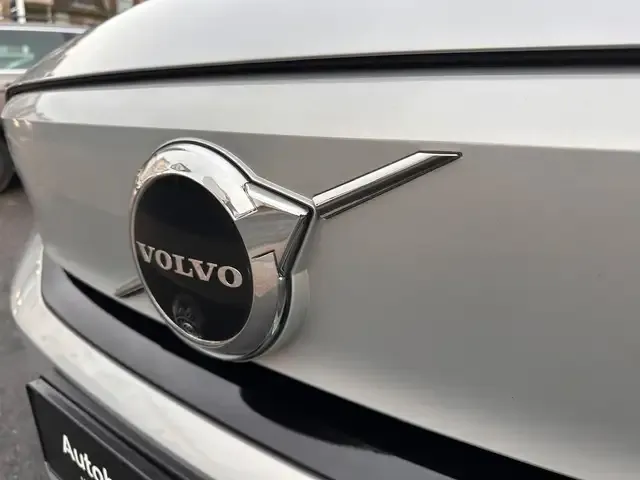 Volvo EX40