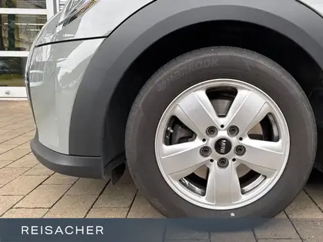 MINI One