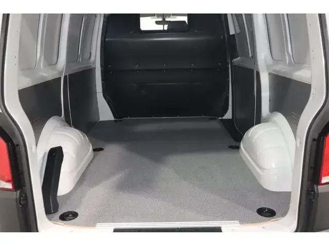Volkswagen T6.1 Transporter