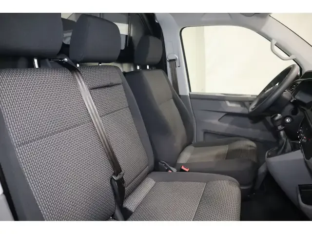 Volkswagen T6.1 Transporter