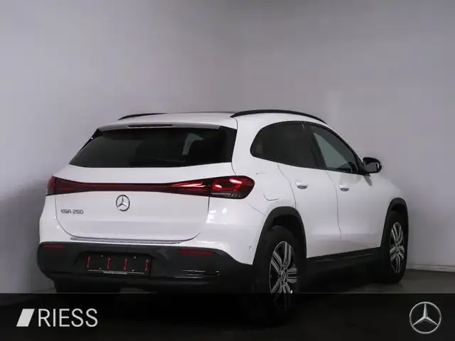 Mercedes-Benz EQA 250