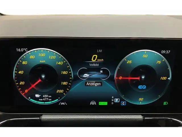 Mercedes-Benz EQA 250