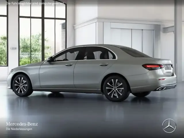 Mercedes-Benz E 220