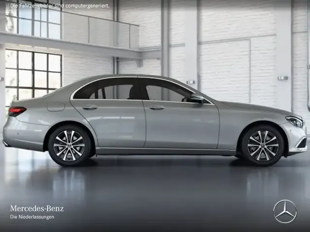 Mercedes-Benz E 220