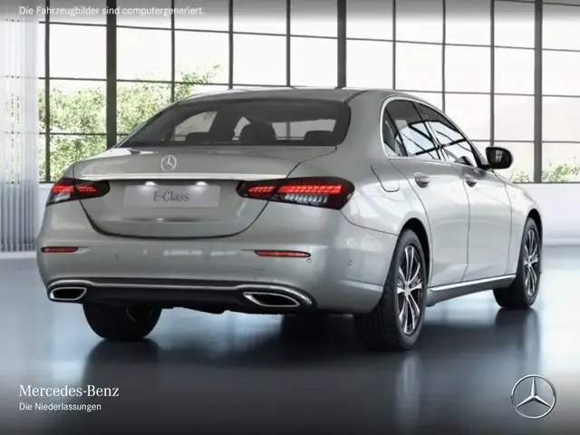 Mercedes-Benz E 220