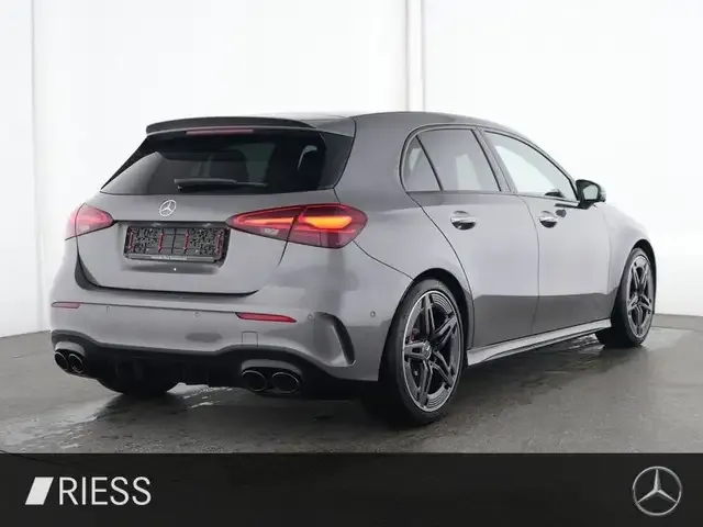Mercedes-Benz A 45 AMG