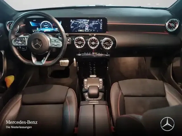 Mercedes-Benz A 35 AMG