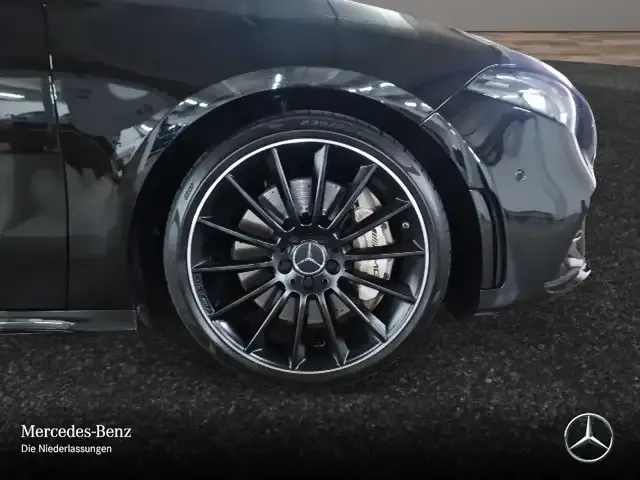Mercedes-Benz A 35 AMG