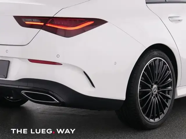 Mercedes-Benz CLA 200
