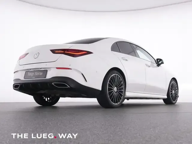 Mercedes-Benz CLA 200