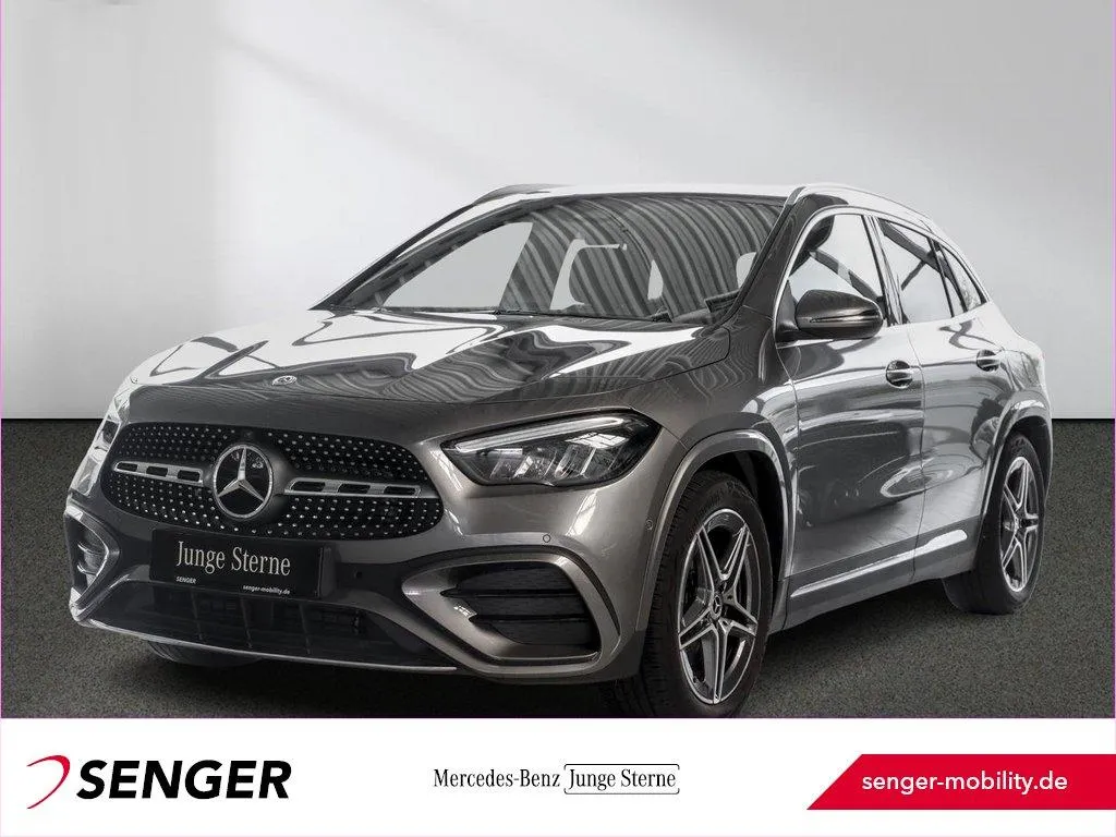 Mercedes-Benz GLA 200