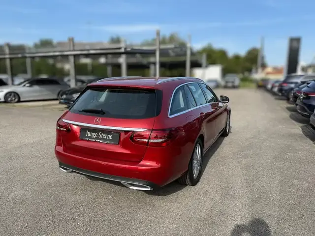 Mercedes-Benz C 200