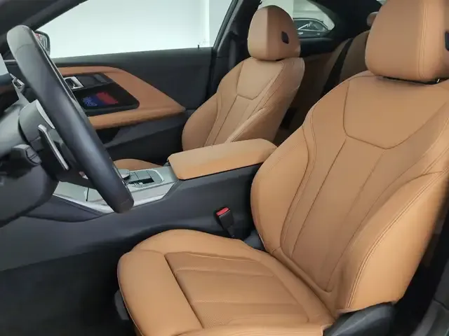 BMW 230