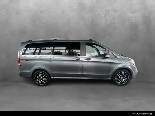 Mercedes-Benz V 250