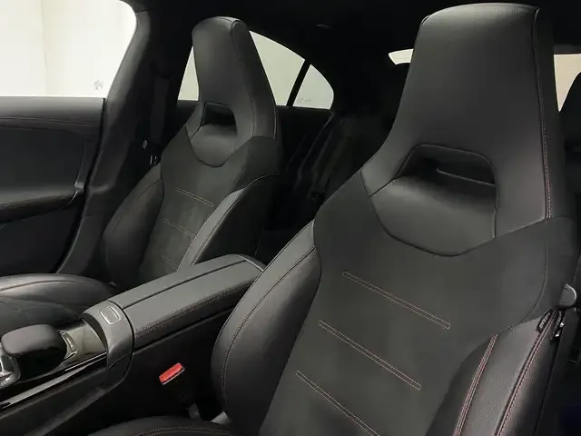 Mercedes-Benz CLA 220