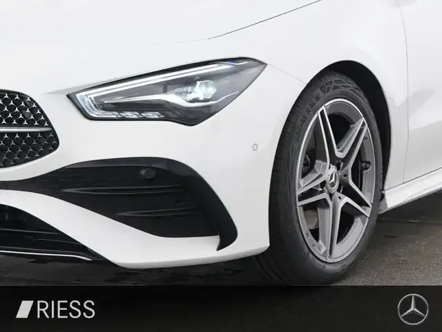 Mercedes-Benz CLA 180