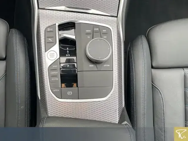 BMW 340