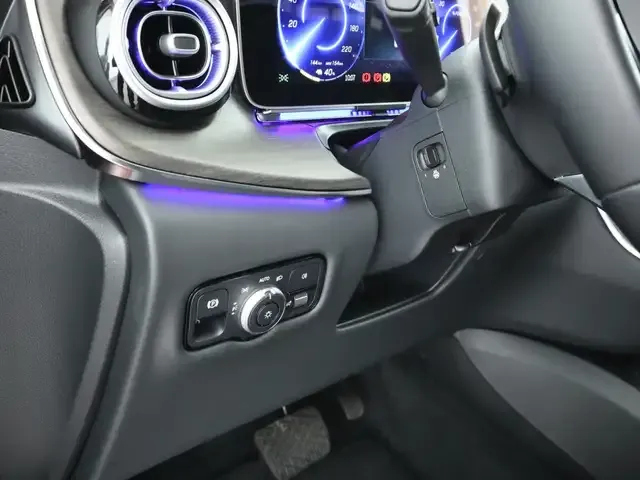 Mercedes-Benz EQV 300