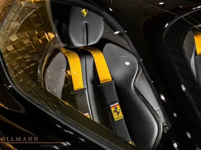 Ferrari SF90 Stradale