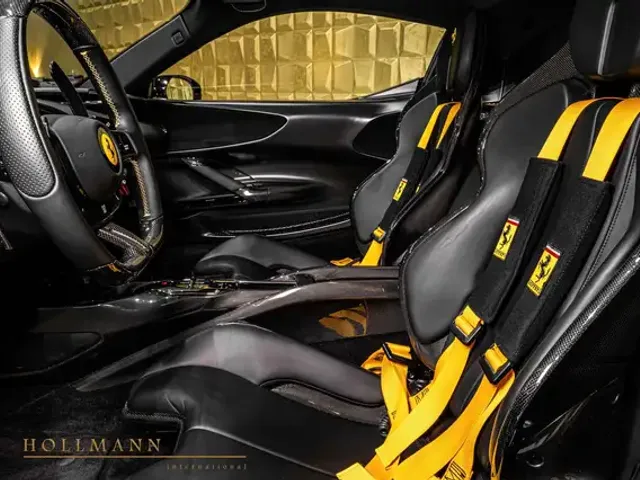 Ferrari SF90 Stradale