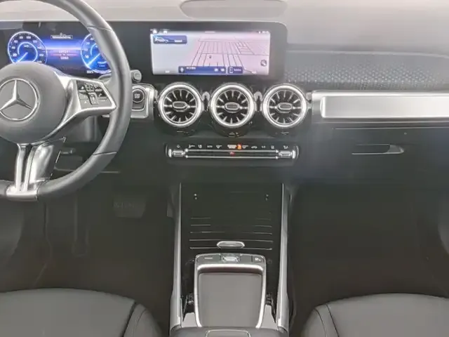 Mercedes-Benz EQB 250
