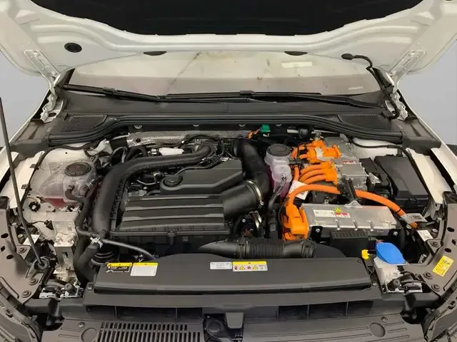 Volkswagen Golf GTE