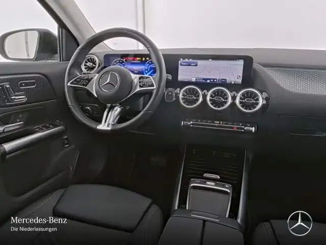 Mercedes-Benz EQA 300