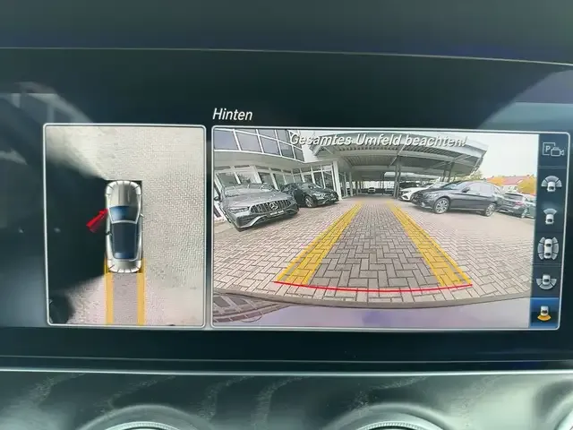 Mercedes-Benz E 400