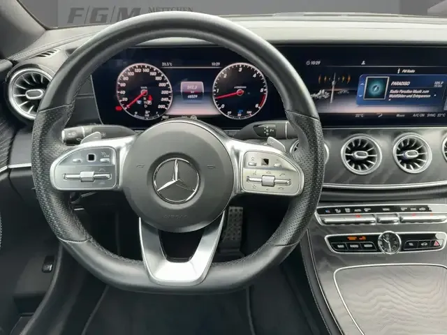 Mercedes-Benz E 400