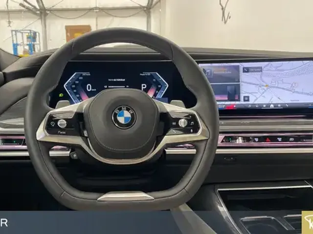 BMW 740