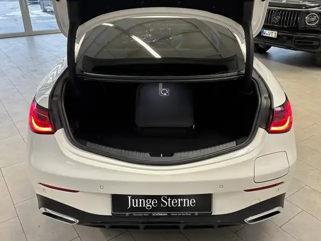 Mercedes-Benz CLE 300