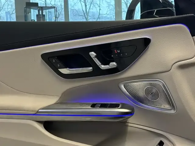 Mercedes-Benz CLE 300