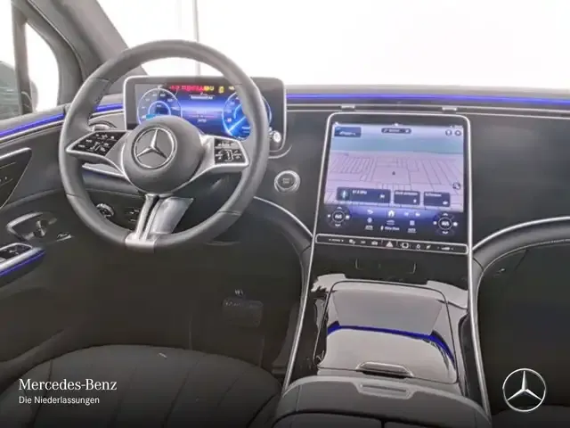 Mercedes-Benz EQE SUV