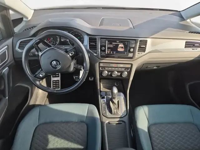 Volkswagen Golf Sportsvan