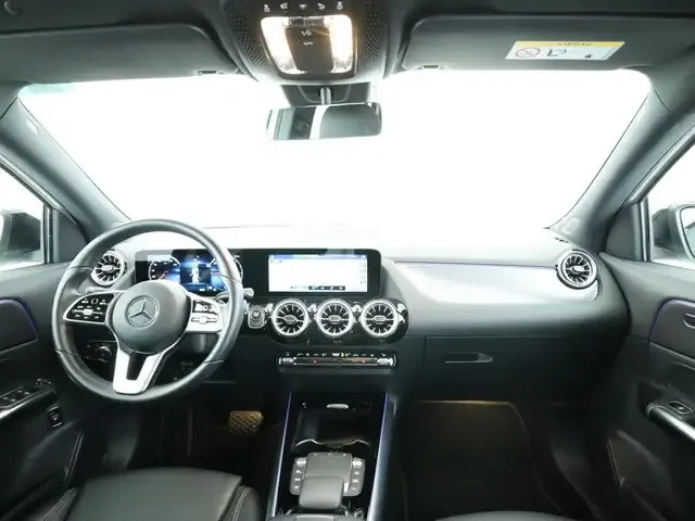 Mercedes-Benz EQA 250