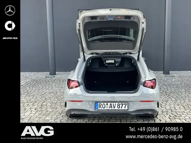 Mercedes-Benz CLA 200