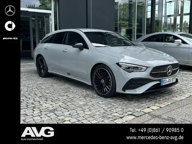 Mercedes-Benz CLA 200