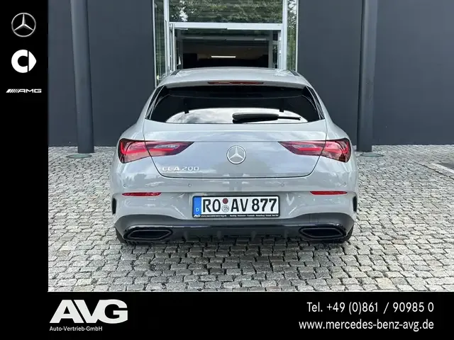 Mercedes-Benz CLA 200