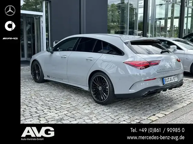 Mercedes-Benz CLA 200
