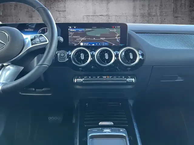 Mercedes-Benz B 250