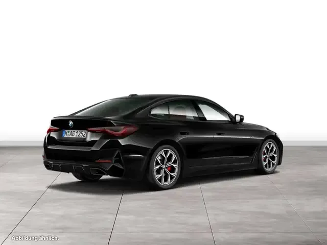 BMW 440