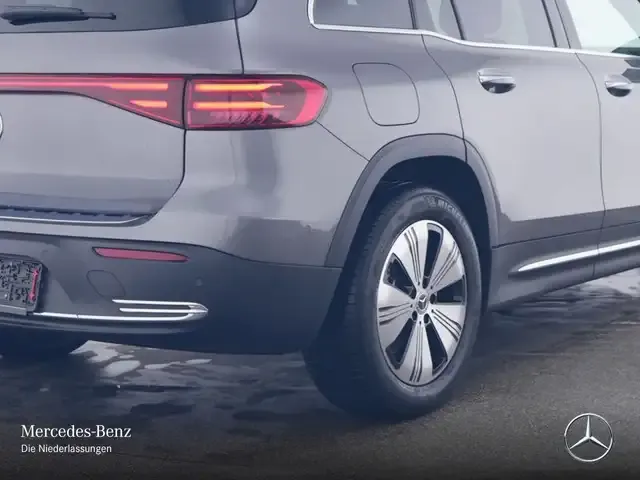 Mercedes-Benz EQB 250