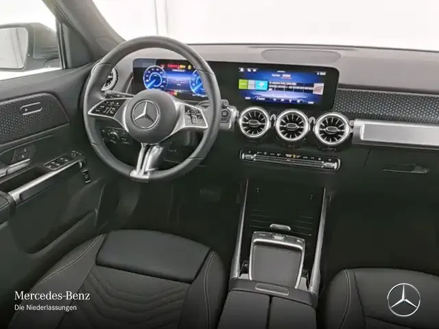 Mercedes-Benz EQB 250