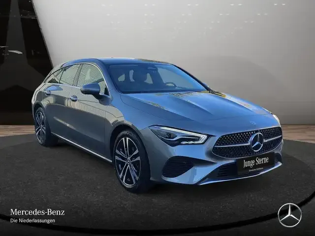 Mercedes-Benz CLA 180