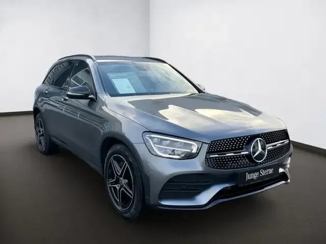 Mercedes-Benz GLC 220