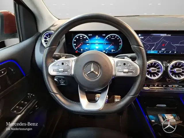 Mercedes-Benz B 250