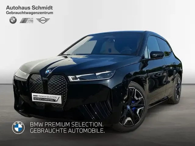 BMW iX