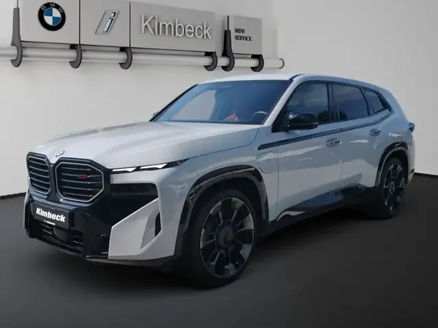 BMW XM