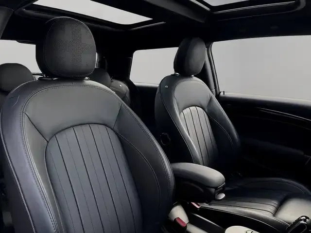 MINI Cooper SE