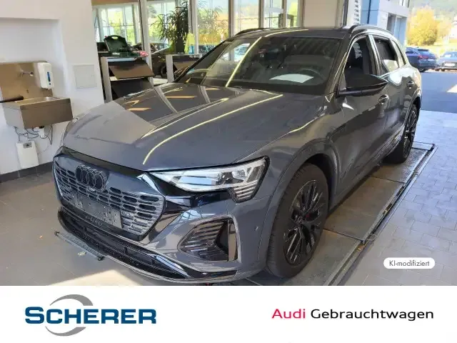 Audi Q8 e-tron